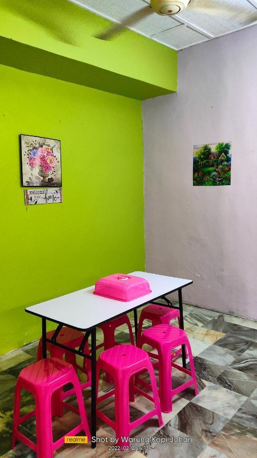 Homestay D' Tengah Bandar クアラ・ロンピン エクステリア 写真